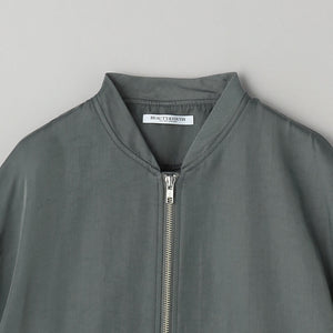 ナイロンツイル ジップブルゾン