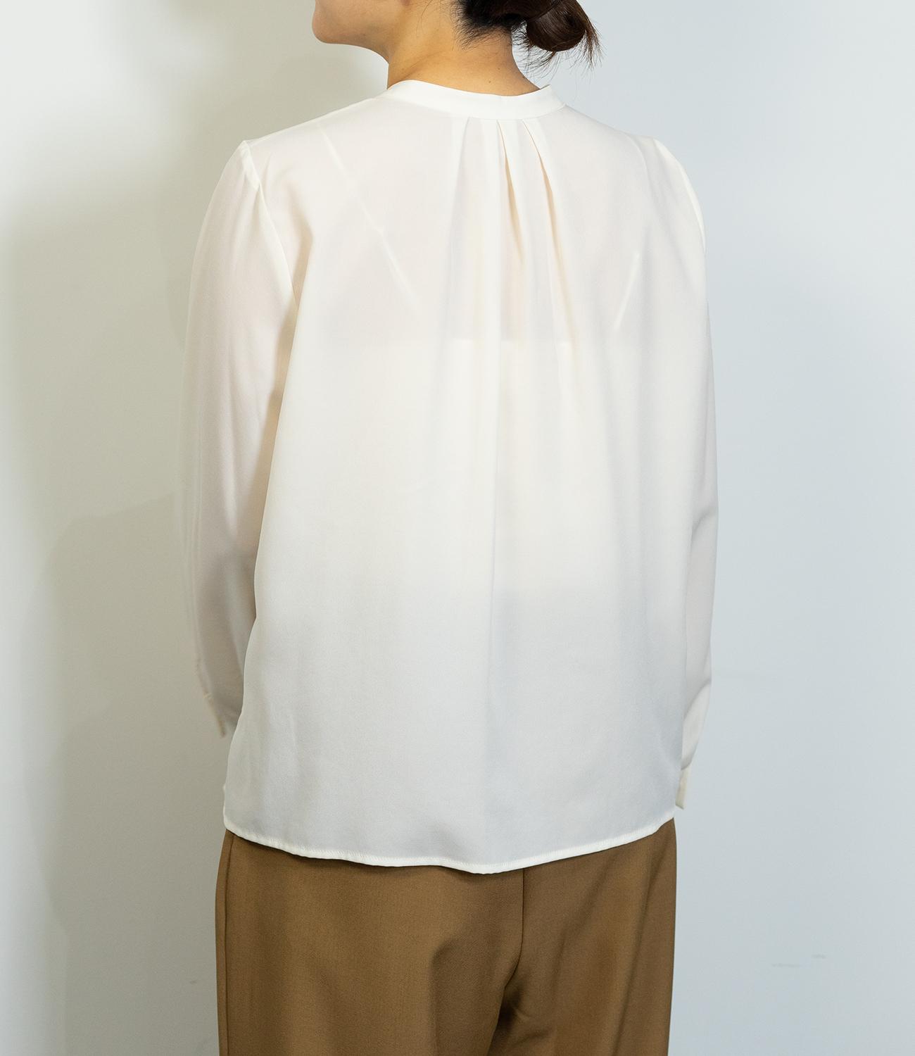 タックフレアブラウス