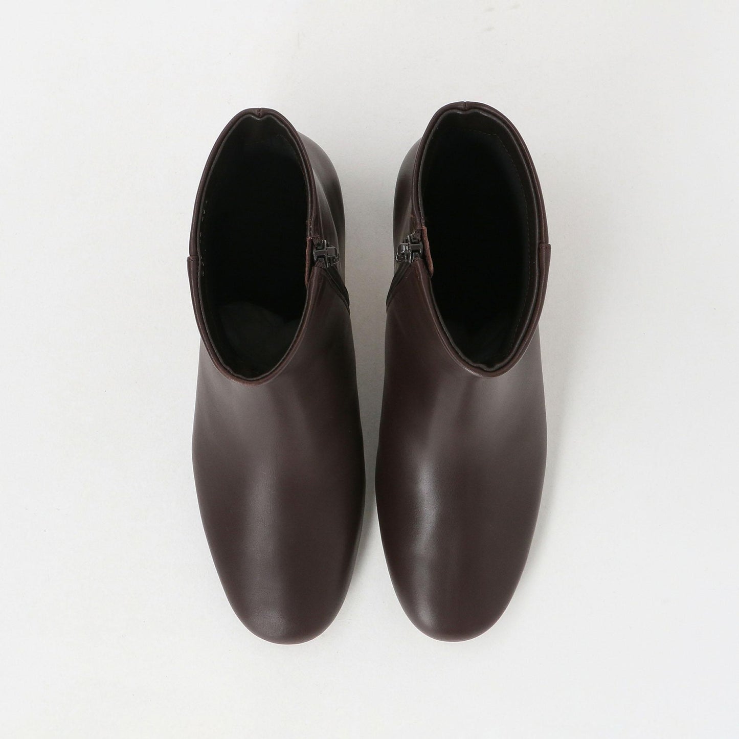 ラウンドプレーン ショートブーツ60↑