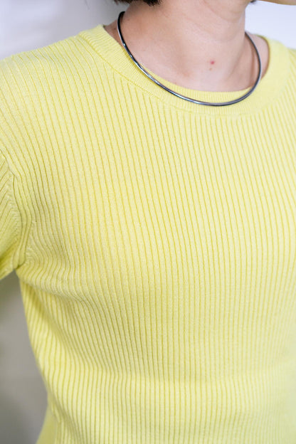 コンフォータブルスリムニット