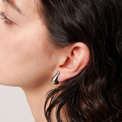 メタル イビツ ドロップ イヤリング