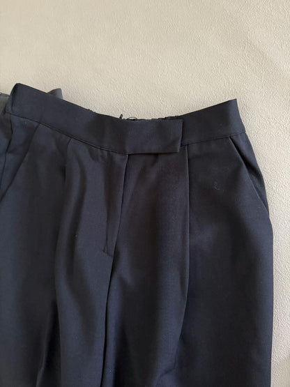 Hansome tapered slacks
