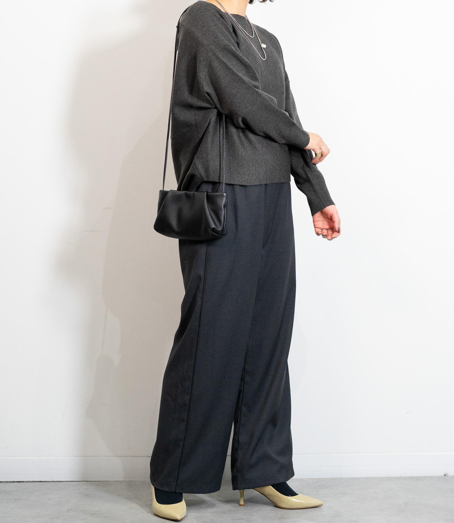 ベロアパイピングパンツ