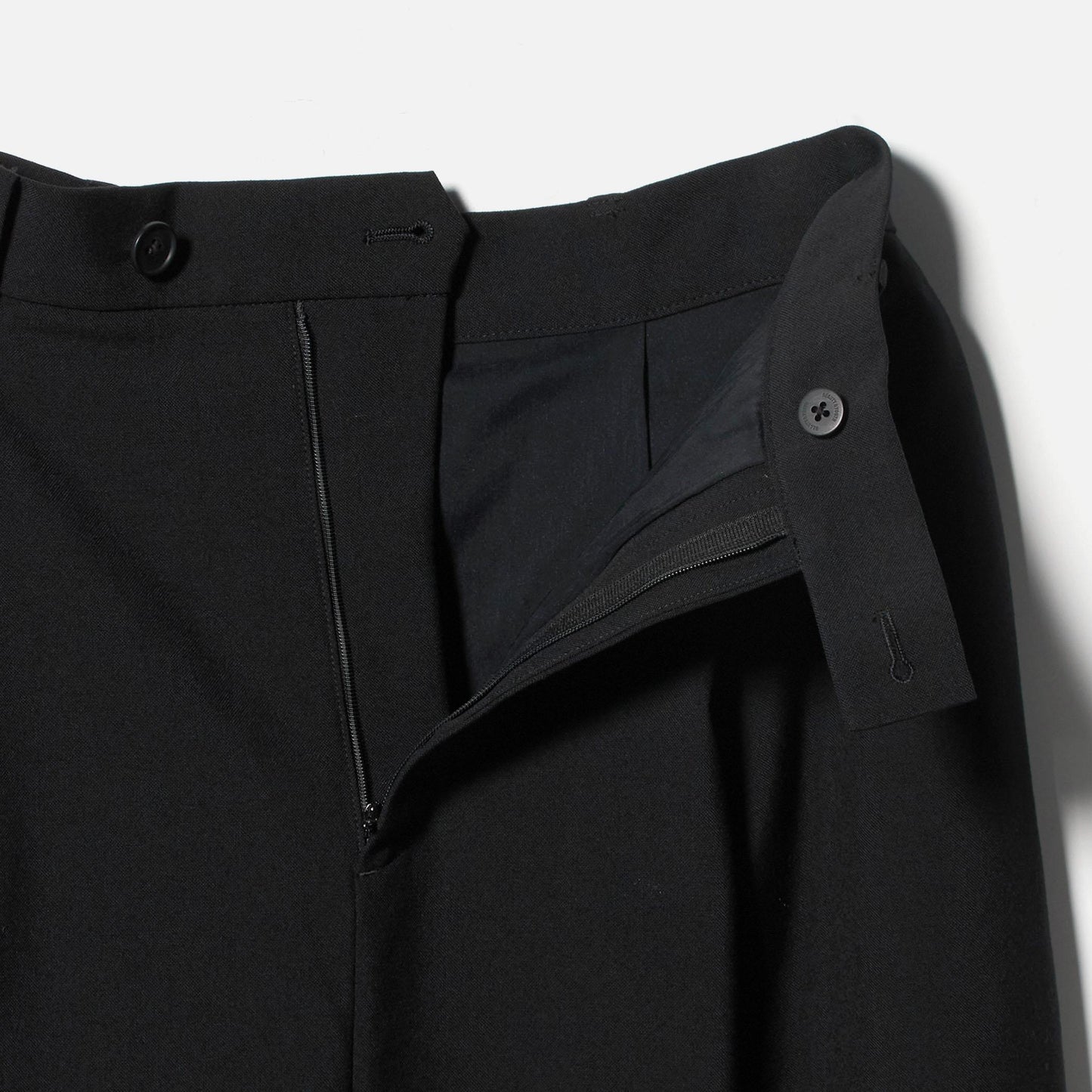 ポリエステルブレンド タックスカート