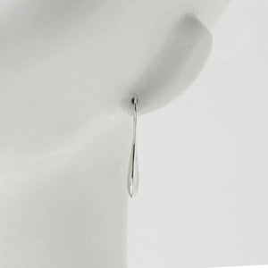 クレセント ムーン ピアス