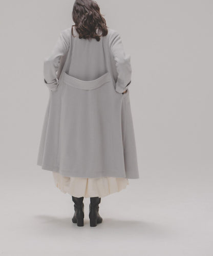 ビッグカラーダブルチェスターコート