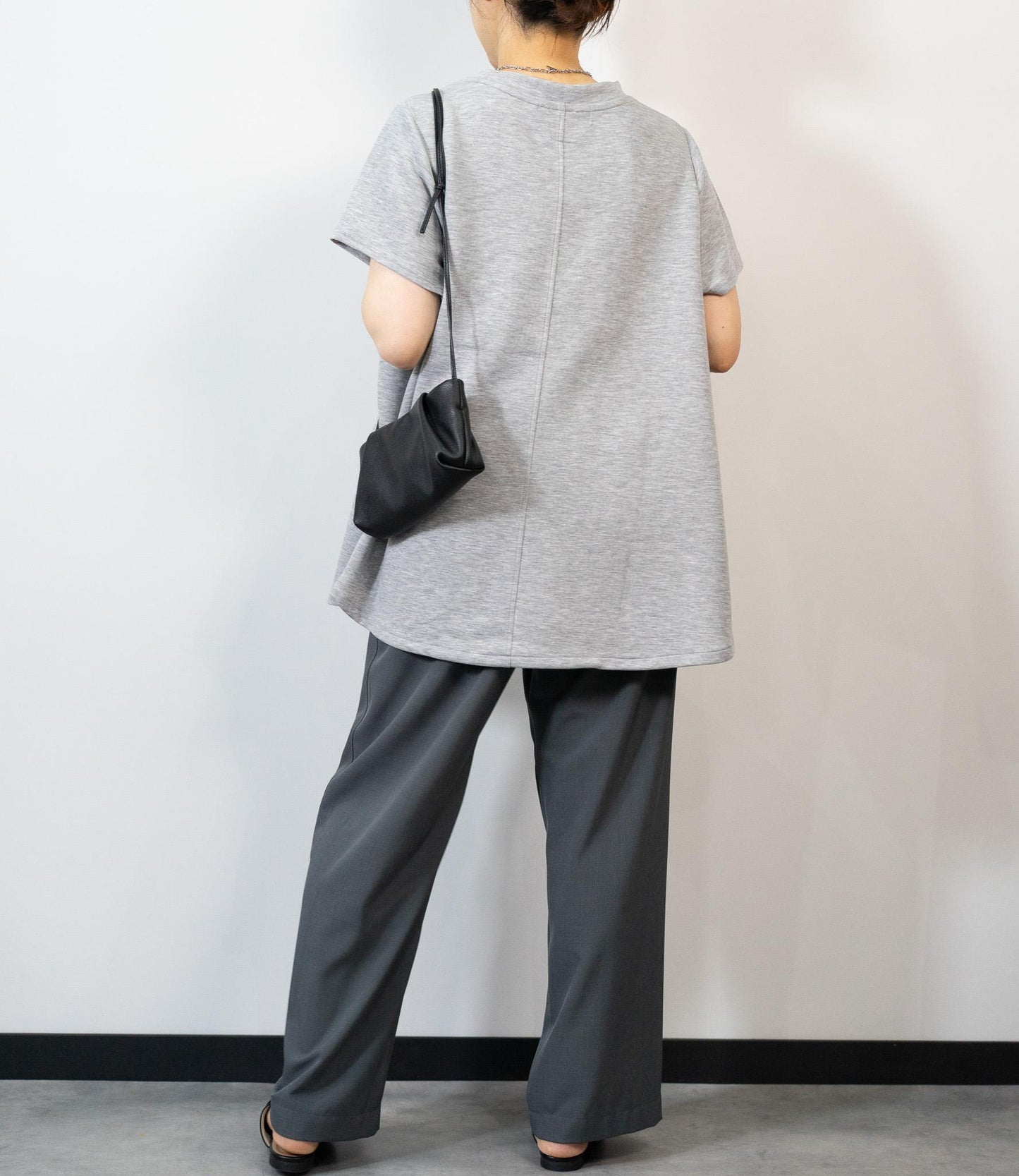 フロッキーロゴダンボールT