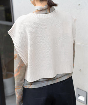 ショートベスト