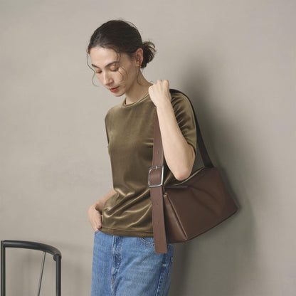 スクエア ビッグバックル ショルダーバッグ