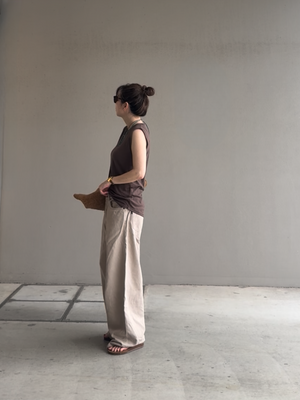 リネンノースリーブトップ