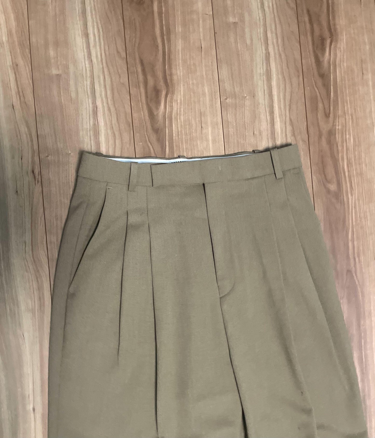 ワイドツータックパンツ