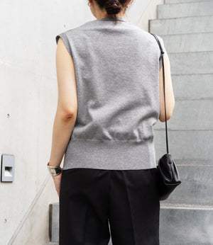 ラメニットベストトップス