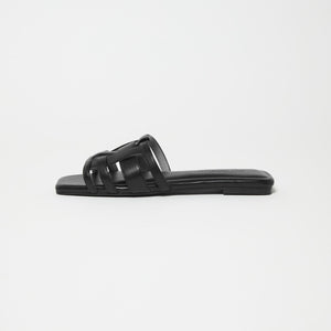 イントレフラット サンダル