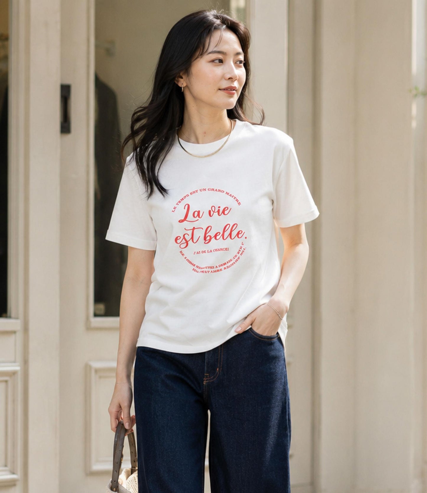 クールタッチLa vie est belleTシャツ