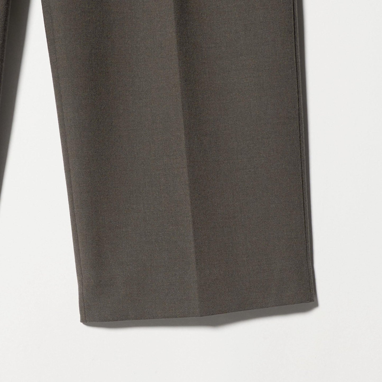 タックテーパードパンツ ウォッシャブル