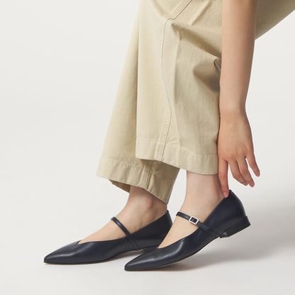 【WEB限定】ポインテッド ストラップ フラット20■↓↑