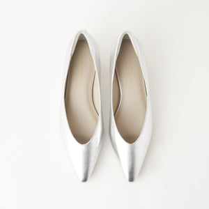 ポインテッド パンプス（3cmヒール）-晴雨兼用-