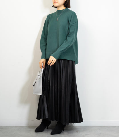 ハイネックスクエアニット