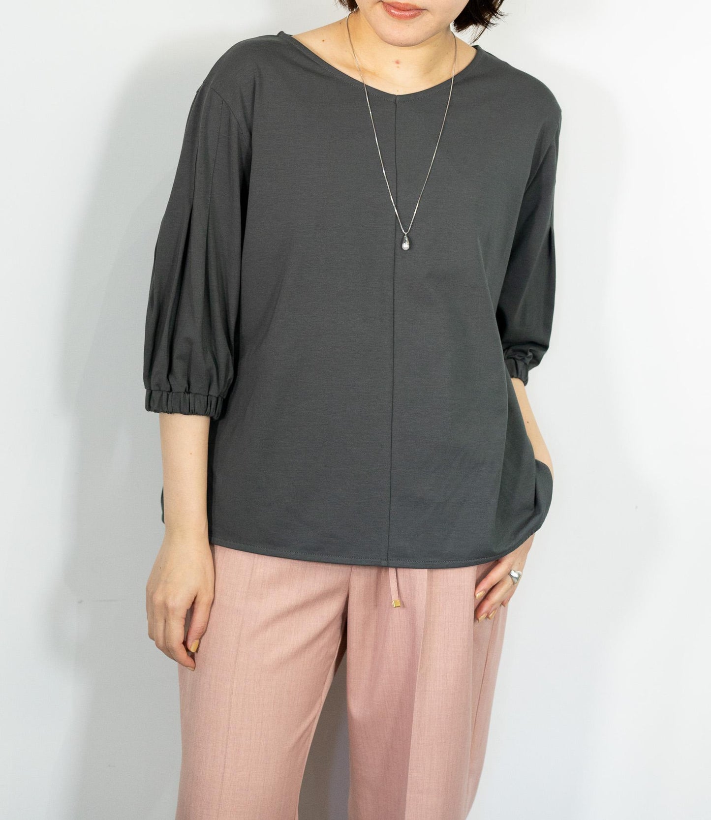 シルケットVネックカットソー