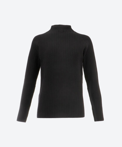 ケーブル柄ボトルネックニット