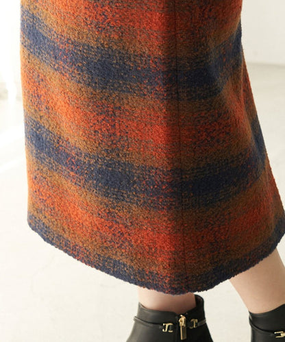 チェックスカート