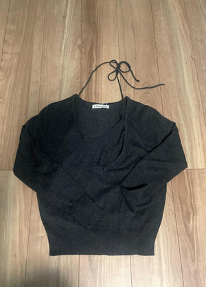 ホルターネックニットアンサンブル