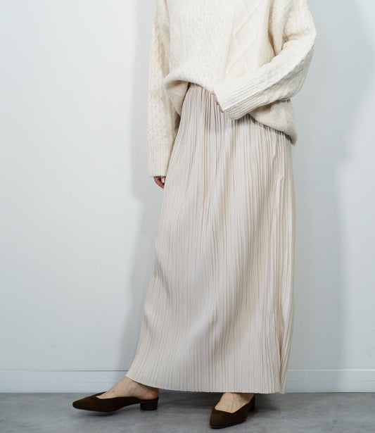 ストレートプリーツスカート