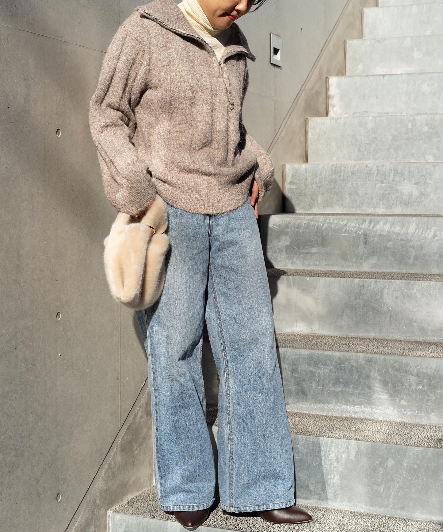 ハーフジップニット