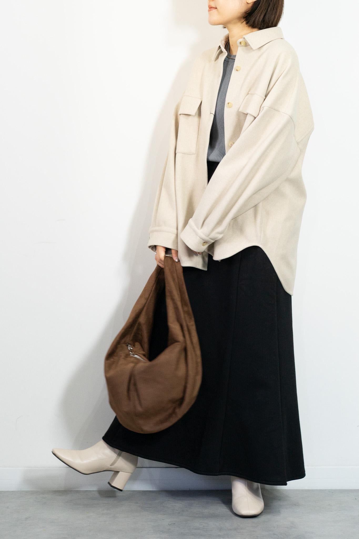 コンフォータブルスリムニット