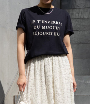 レタリングスリムTシャツ