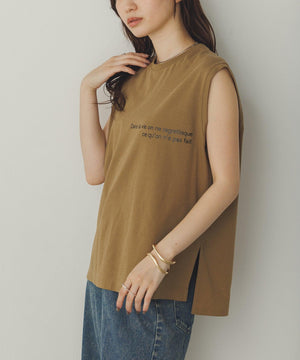 コンパクトロゴタンクトップ