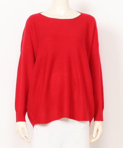 ボートネックニット