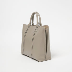 【WEB限定】2WAYタッセルハンドル A4 トートバッグ / ショルダーバッグ