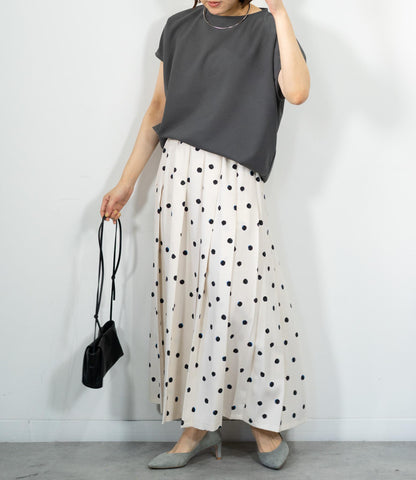 ランダムドットミモレタックスカート