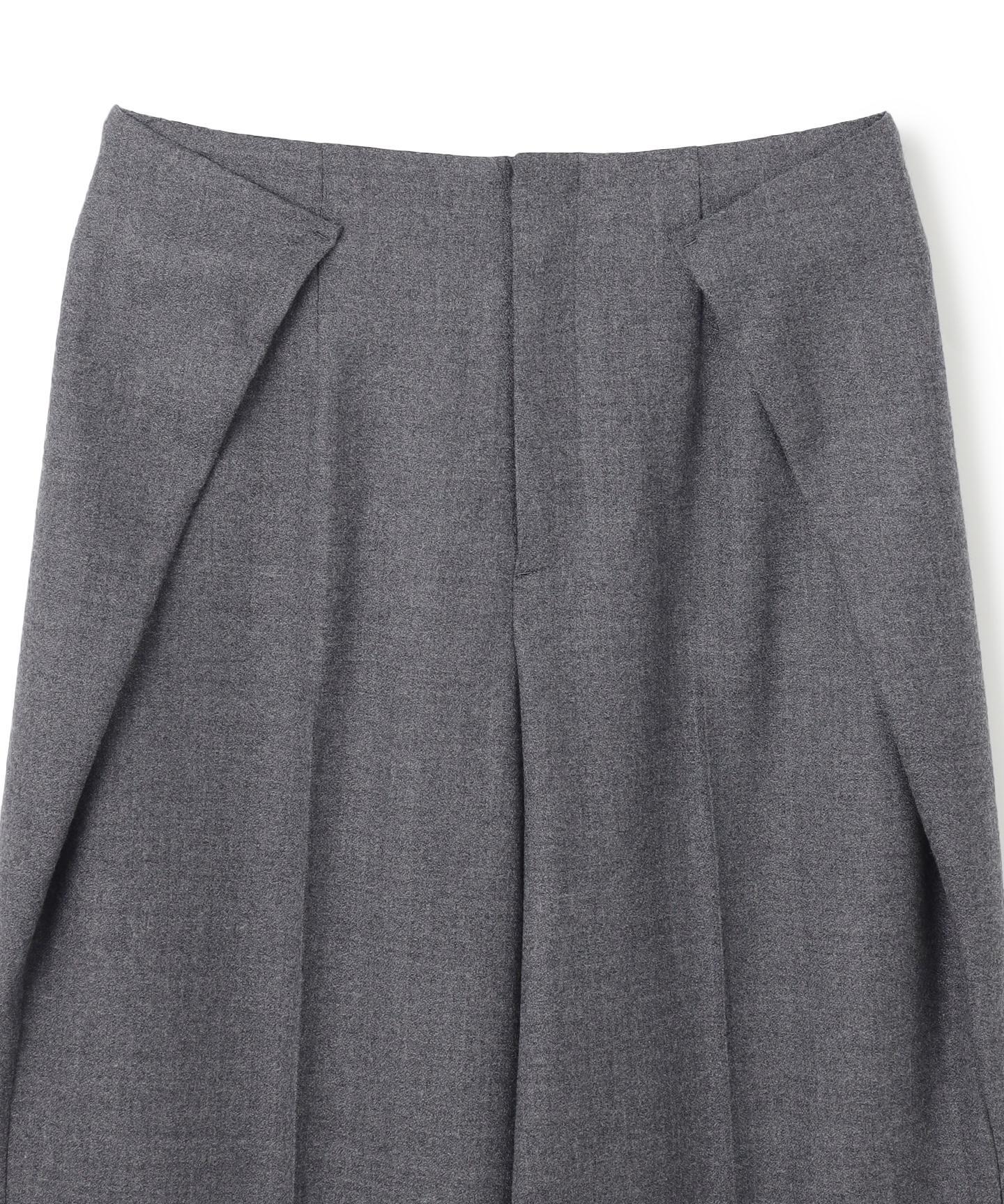 TERNES / 変形タックウールワイドパンツ