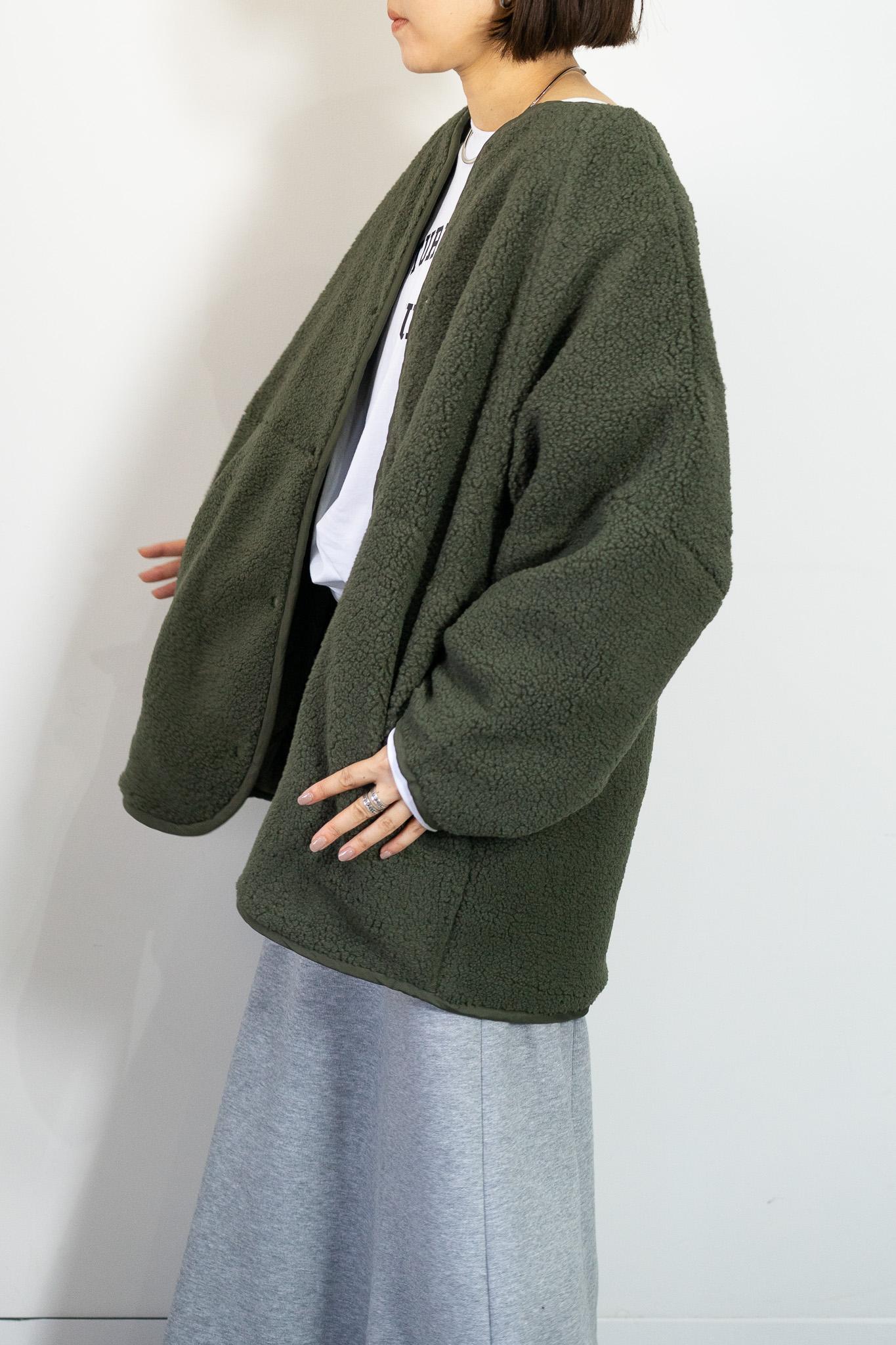 リバーシブルボアキルティングノーカラーアウター