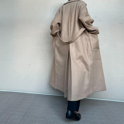 ベルテッドロングコート