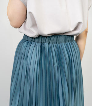 ライングラデーションプリーツスカート