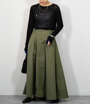 タックツイルフレアスカート