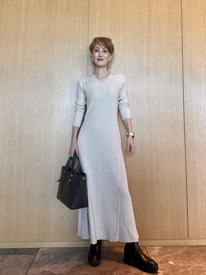 Vスリムロングワンピース