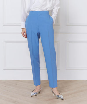 美脚テーパードパンツ