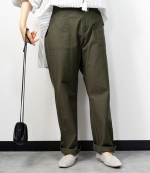 スリムベイカーパンツ