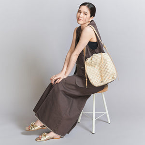 レザーライク×メッシュ コンビ ショルダーバッグ