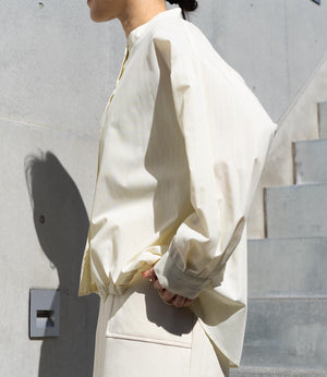 ラメストライプバッグギャザーシャツ