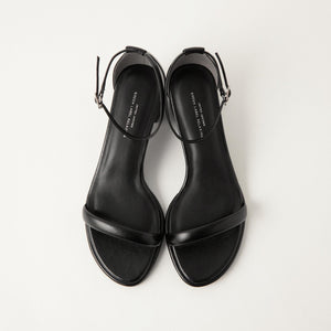 チャンキーパテッドサンダル（4.5cmヒール）