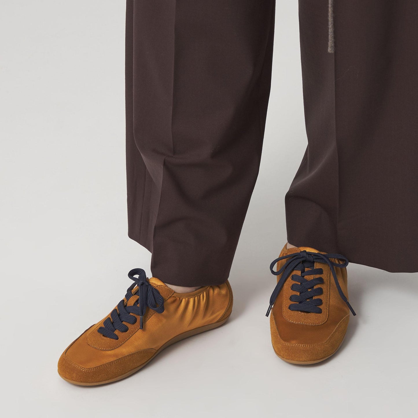 シャーリングトップ スニーカー15↑