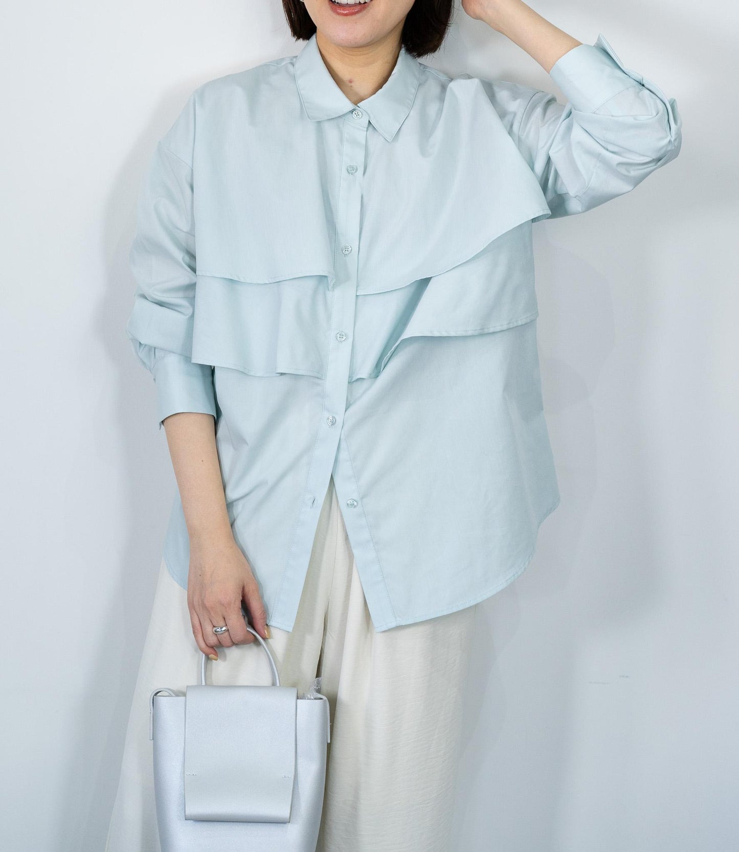 レイヤードライクダブルフリルシャツ