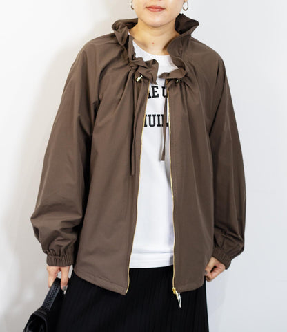 サーブルクロスフリルブルゾン