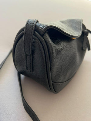 ロングストラップラップバッグ