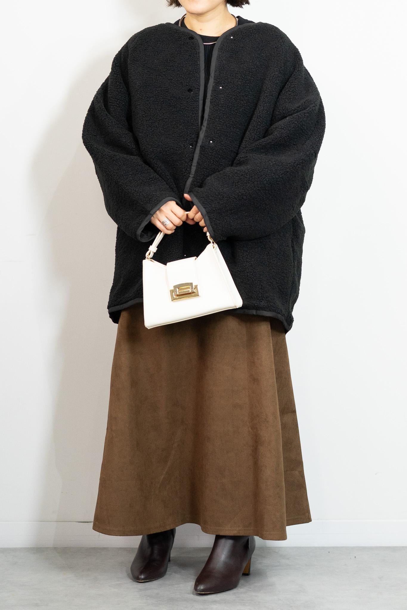 リバーシブルボアキルティングノーカラーアウター